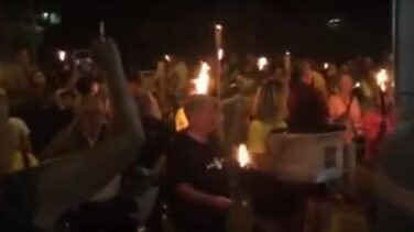 Escrache a la Policía en Reus al grito de "fuera las fuerzas de ocupación"
