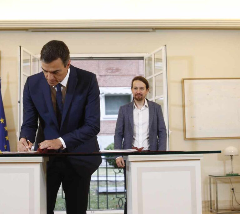 Pacto de presupuestos entre Gobierno y Podemos: subir el salario mínimo a 900 euros y más ayudas para la vivienda