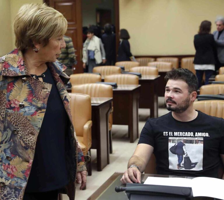 Las diez polémicas de Villalobos: de la bronca con Rufián a "las madres de Podemos"