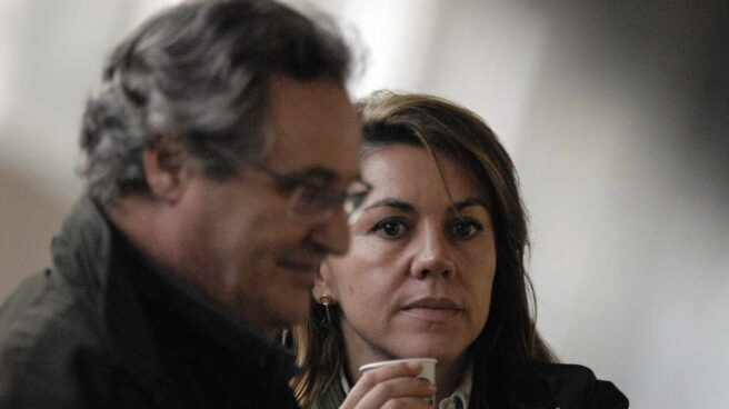 El marido de Cospedal utilizó a Villarejo para obtener información sobre Gürtel Ignacio López del Hierro y María Dolores de Cospedal, ex secretaria general del PP.