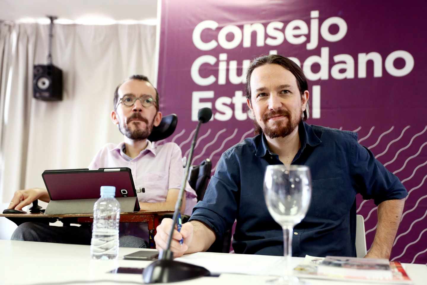 Pablo Iglesias y Pablo Echenique, tras el Consejo Ciudadano Estatal de Podemos.