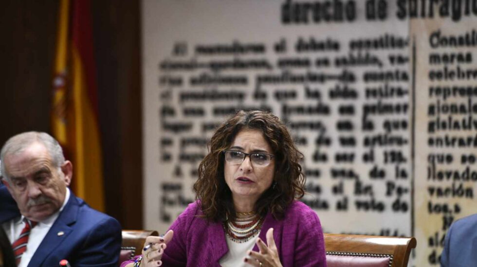 La ministra de Hacienda, María Jesús Montero, durante su intervención en el Senado.
