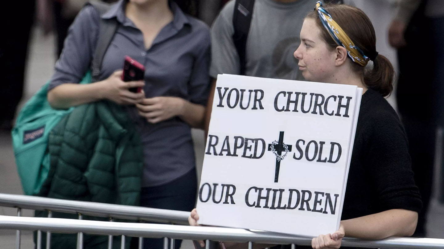 Protesta por los abusos sexuales de la Iglesia en Irlanda