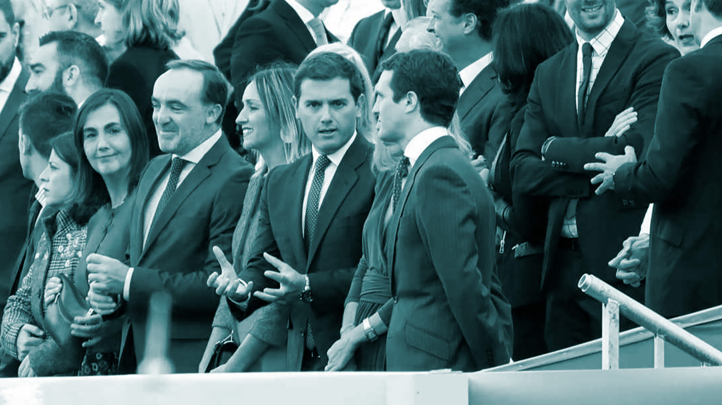 Rivera y Casado, en la tribuna del desfile del Día de la Hispanidad.