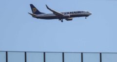 Ryanair amenaza con recortar vuelos y cerrar bases tras ganar un 7% menos por las huelgas y el petróleo