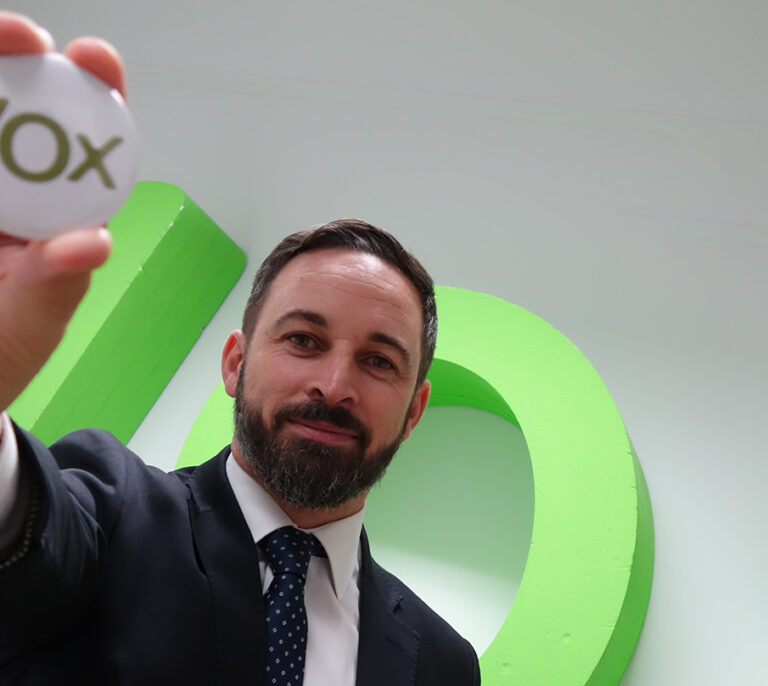 Santiago Abascal cerraría ya Canal Sur y detendría a Torra