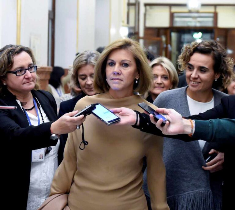 Cospedal se juega una nueva imputación por haber perseguido supuestamente al abogado de Bárcenas