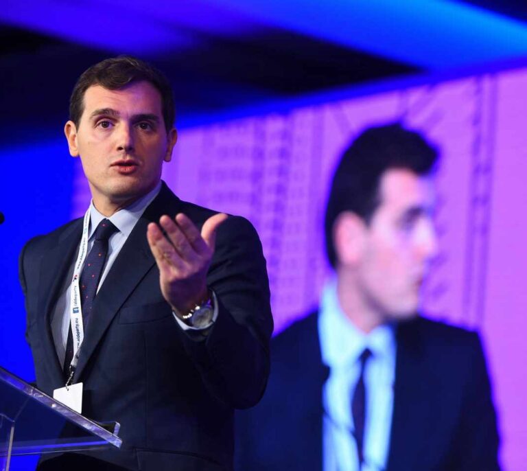 Rivera, contra PP y PSOE por el reparto de jueces: "Esto no es un supermercado"