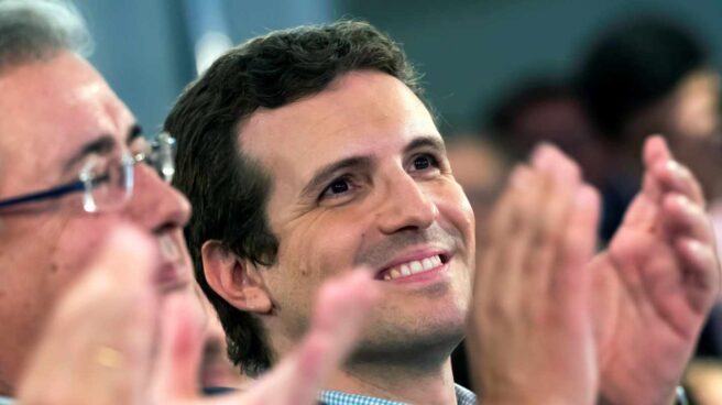 El PSOE permite que Pablo Casado no tenga que comparecer en la Asamblea de Madrid