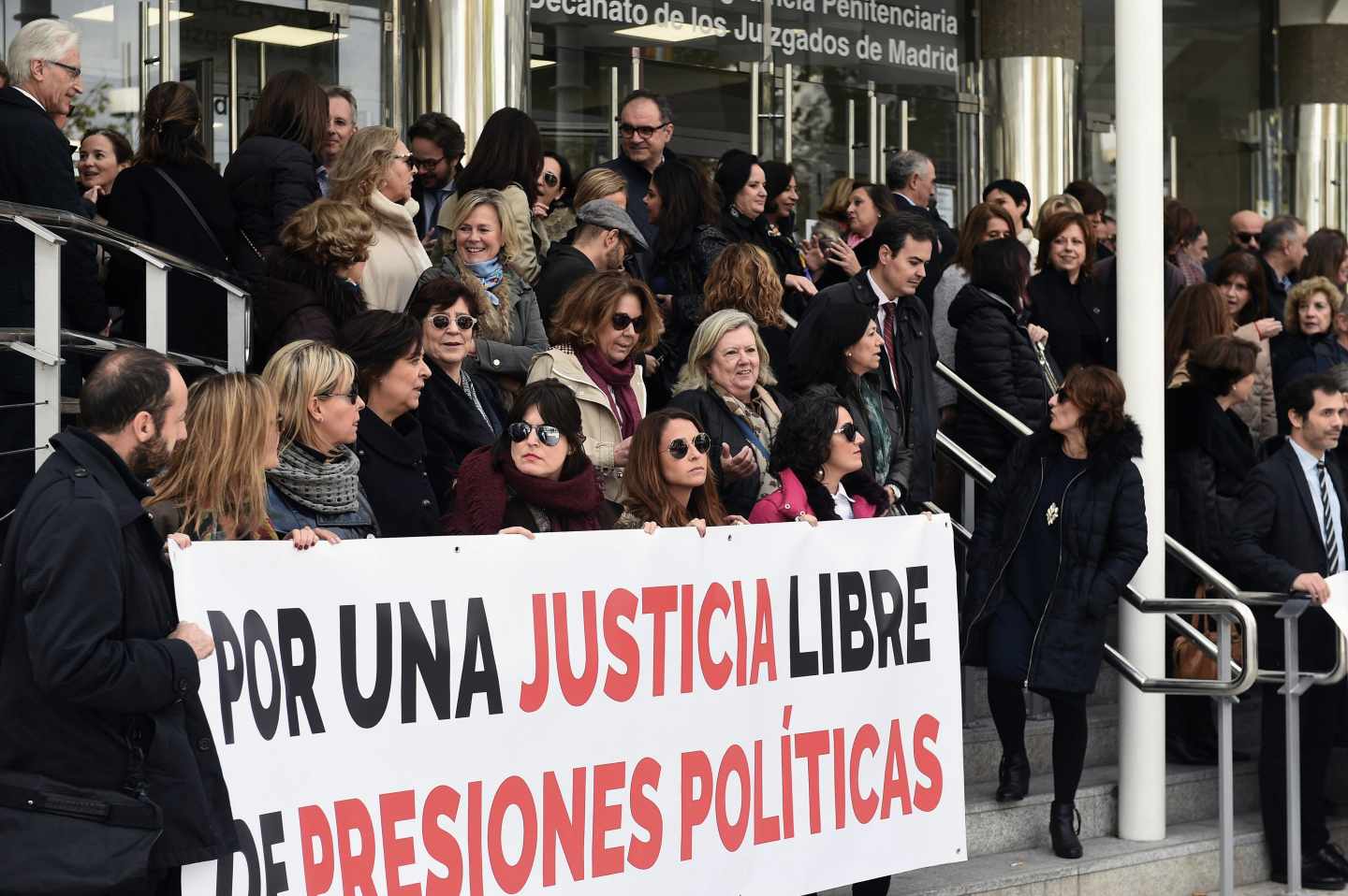 Huelga en la Justicia: concentración en los Juzgados de Plaza de Castilla.