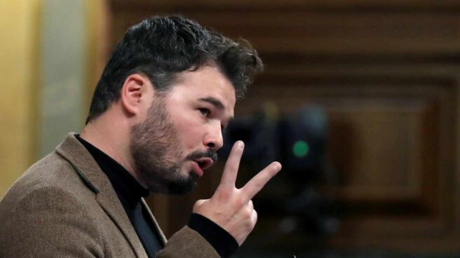 El diputado de ERC, Gabriel Rufián, durante su intervención en el pleno del Congreso de los Diputados.