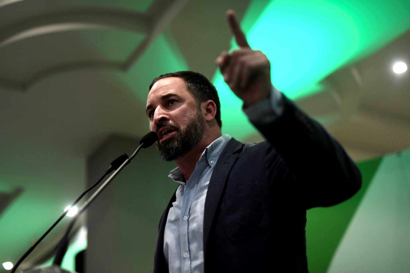 Santiago Abascal durante un acto de la campaña andaluza