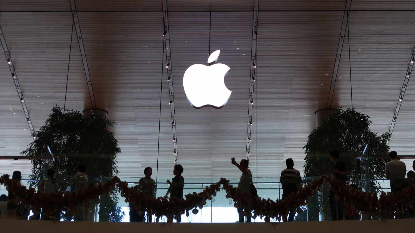 Apple descarta cumplir su objetivo de ventas por el golpe del coronavirus al iPhone