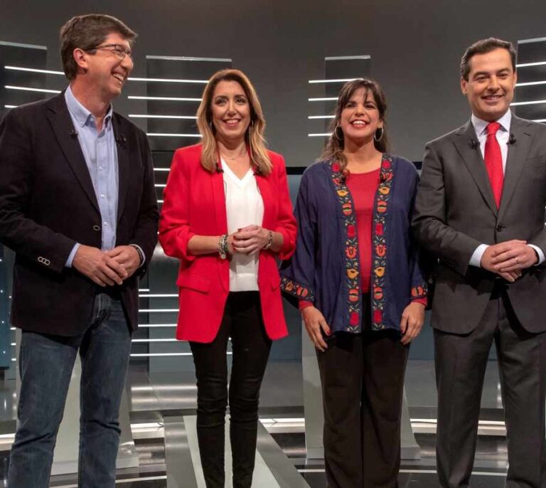 PP y Cs se enzarzan en el debate andaluz y Díaz advierte a Rodríguez: "Esto no es Juego de Tronos"