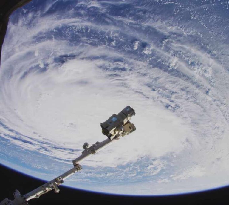 La Estación Espacial Internacional, en 8K