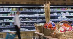 Los supermercados rechazan el tope de precios de Yolanda Díaz y le piden que baje el IVA