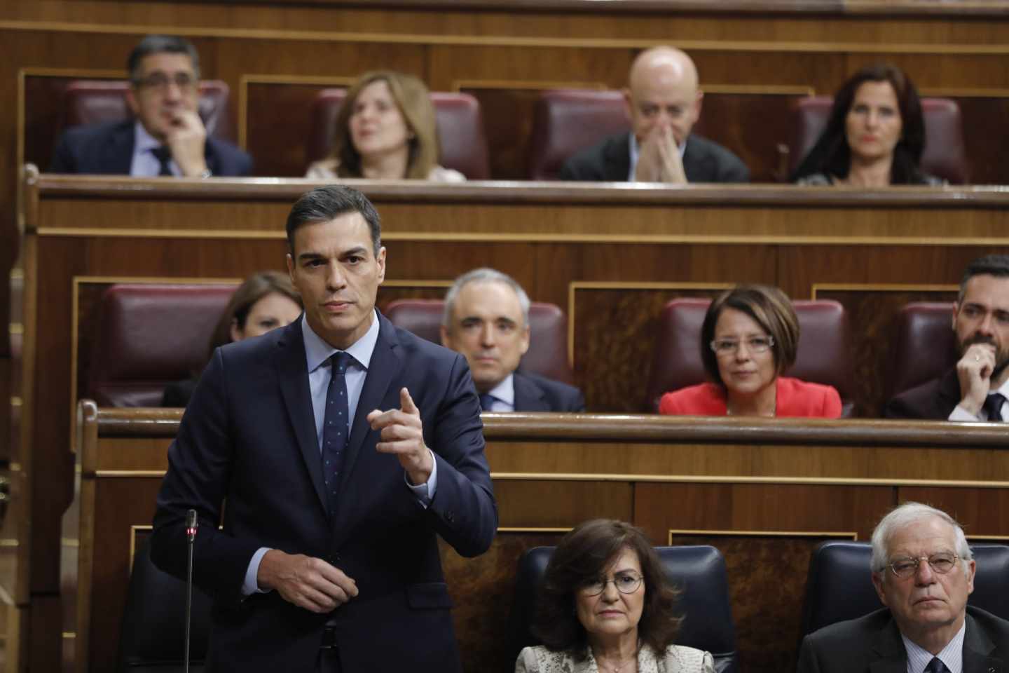 El presidente del Gobierno, Pedro Sánchez, durante su intervención en la sesión de control en el Congreso.