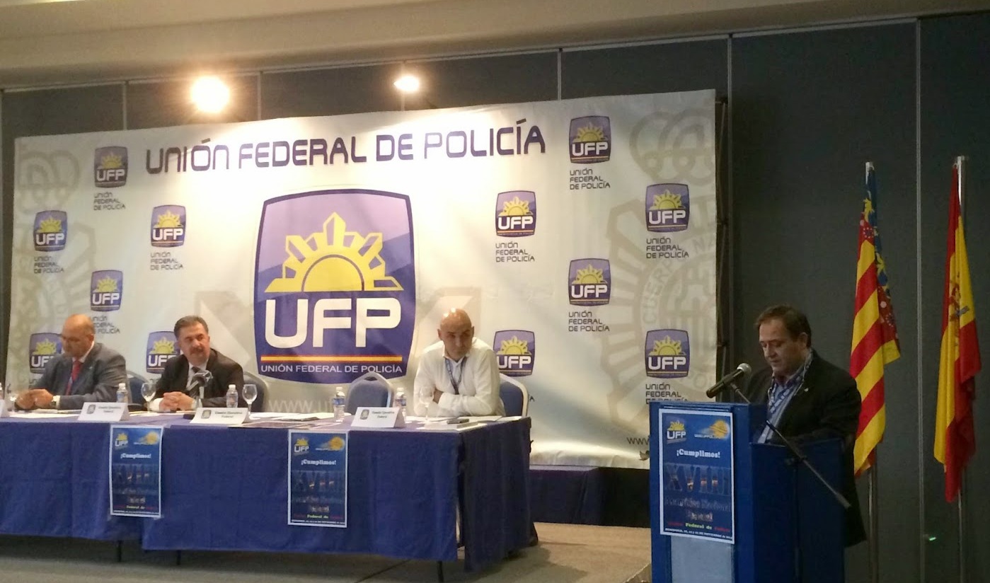 Víctor Duque, interviniendo en un acto de la Unión Federal de Policía (UFP).