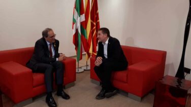 Otegi, el calor que arropó a Torra en la fría Euskadi