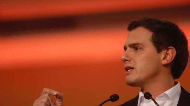 Albert Rivera critica el acuerdo sobre Gibraltar.