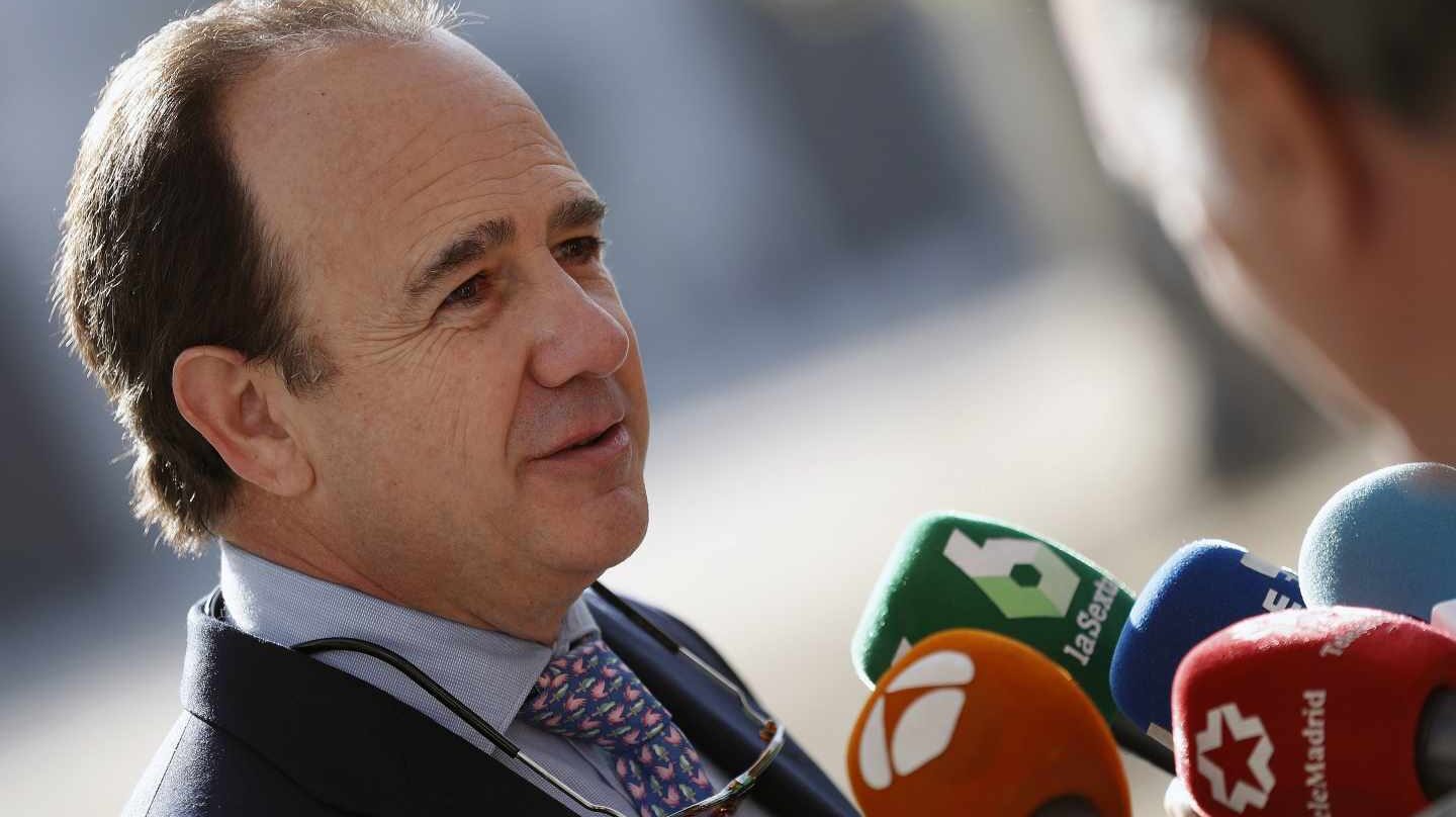 El exalcalde de Boadilla del Monte, Arturo González Panero, tras su declaración.