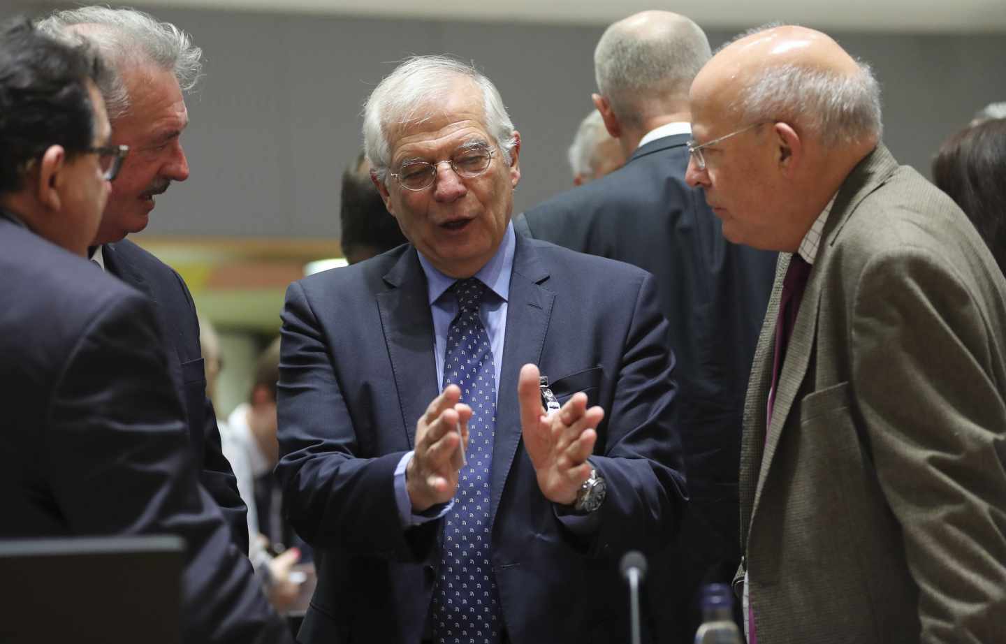 Borrell amenaza con vetar el acuerdo del Brexit si no se aclara la cuestión de Gibraltar