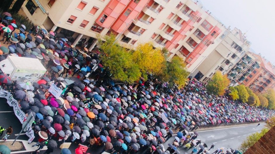 Manifestación por un tren digno en Cáceres.