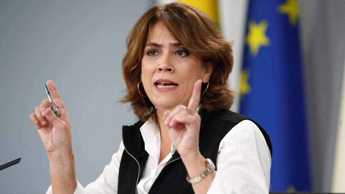 La ministra Delgado descarta el 155 y confía en que Torra se modere