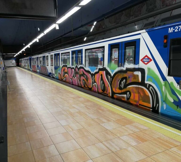 Detenidas 29 personas acusadas de realizar 287 grafitis en trenes de toda España