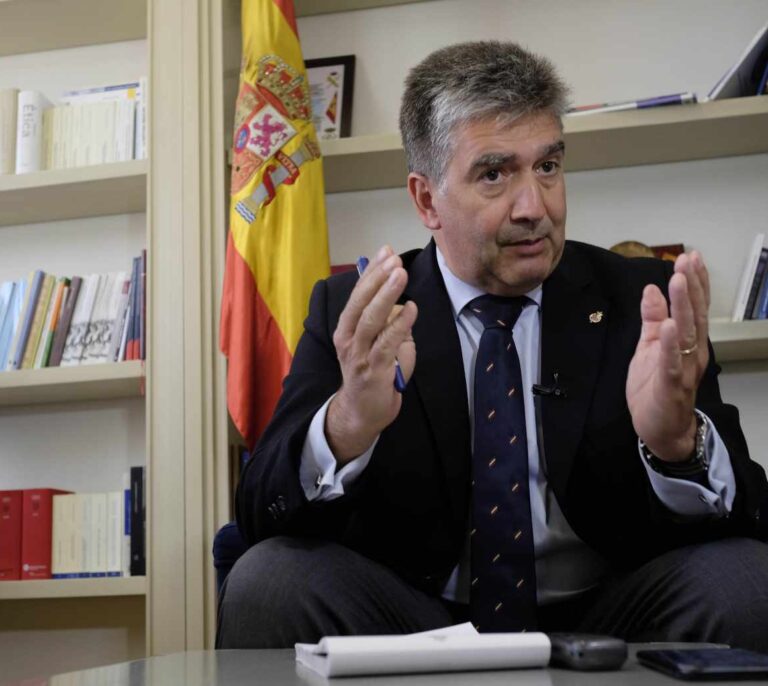 Cosidó, por Whatsapp a los senadores del PP: "Controlaremos la Sala Segunda desde detrás"
