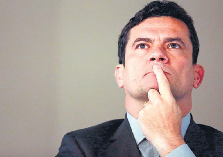 Bolsonaro nombra ministro de Justicia al juez que encarceló a Lula da Silva