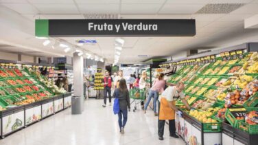Mercadona pacta con los sindicatos subir el salario de su plantilla un 15%