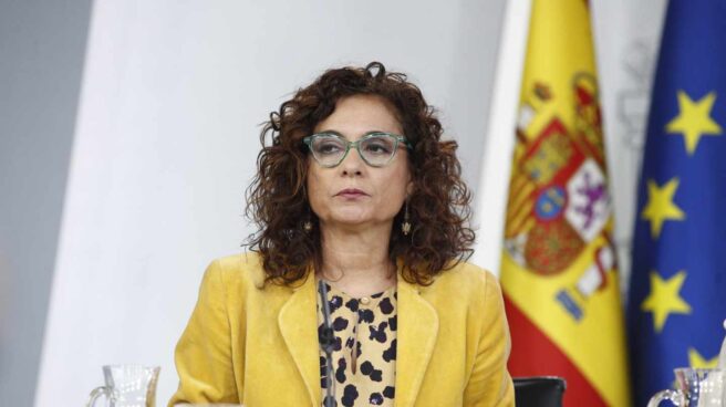 montero-ajd-banca La ministra de Hacienda, María Jesús Montero, en rueda de prensa tras el Consejo de Ministros.