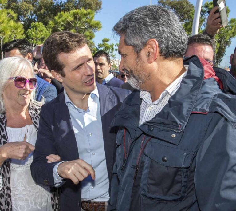 El padre de Mari Luz se afilia al PP para liderar la lucha por la prisión permanente revisable