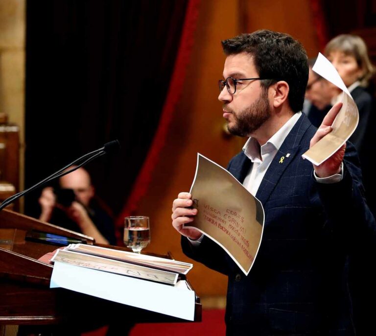 Sindicatos de Policía acusan a Aragonès de "mezquino" e "indecente" y de generar más tensión