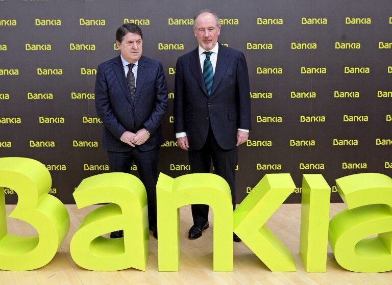 Bankia ocultó el riesgo de su litigio con Aviva en el folleto de la salida a bolsa, según un perito