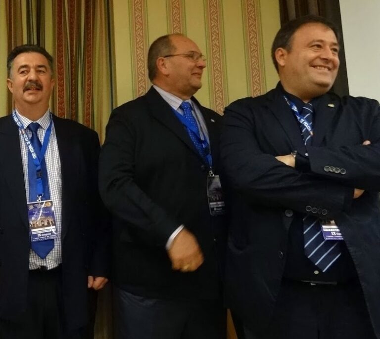 Expedientan a tres dirigentes regionales de la UFP por denunciar el "caciquismo" del líder