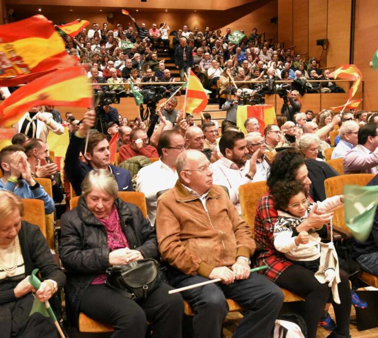 Vox se suma a una manifestación "en defensa de España" la víspera de las andaluzas