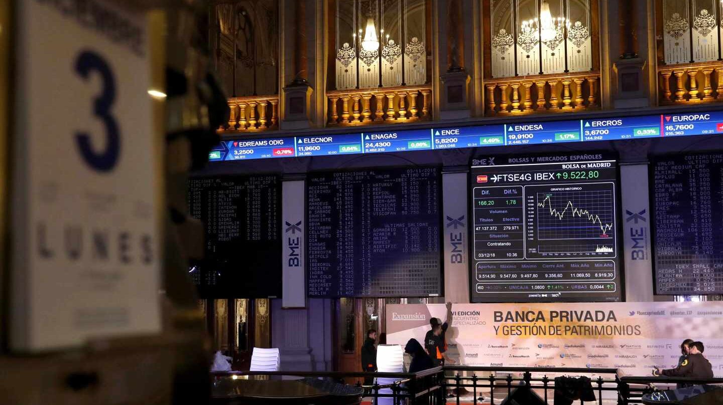 El Ibex aprovecha la tregua comercial entre EEUU y China y repunta a máximos desde octubre.