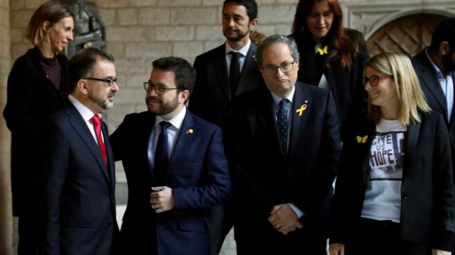 Bosch, Aragonés, Torra y Artadi, en el Palau de la Generalitat. Bosch, Aragonés, Torra y Artadi, en el Palau de la Generalitat.