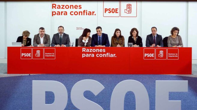 Ferraz aplaza la guerra con Díaz y pide la renovación del PSOE-A 'por las buenas'