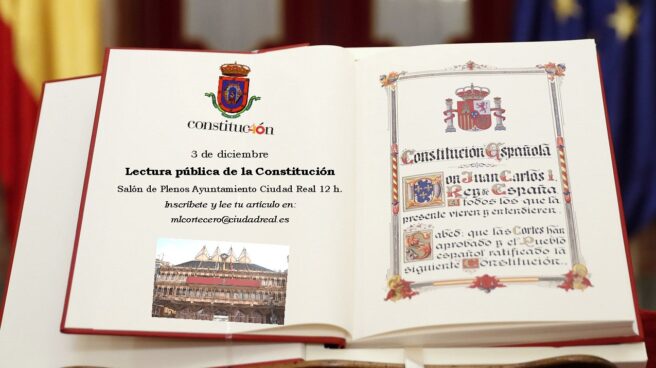 Ejemplar de la Constitución. Ejemplar de la Constitución.