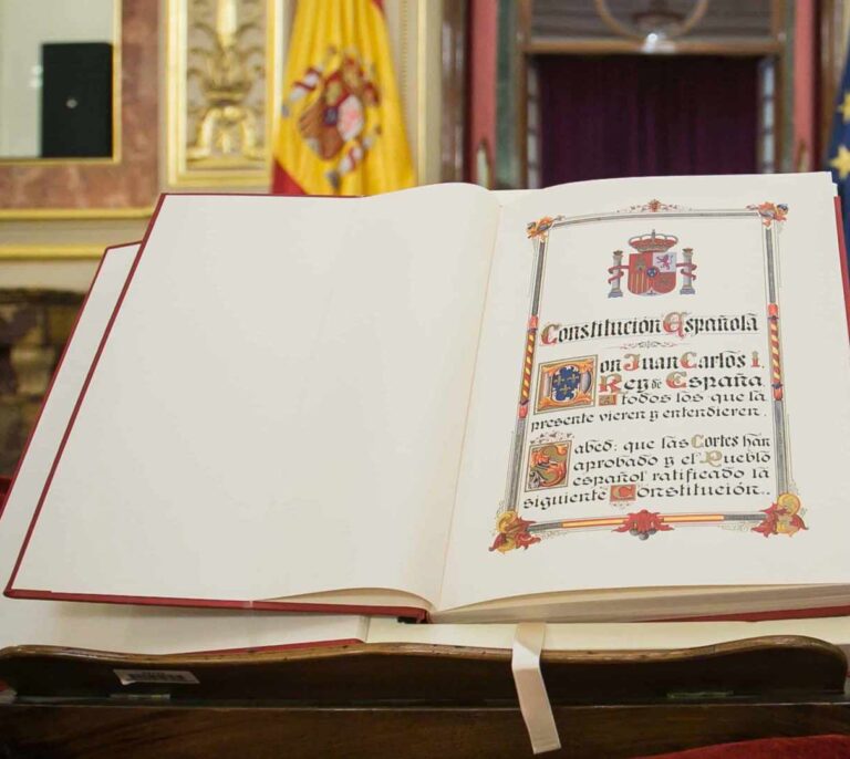 Agenda cultural para el puente de la Constitución