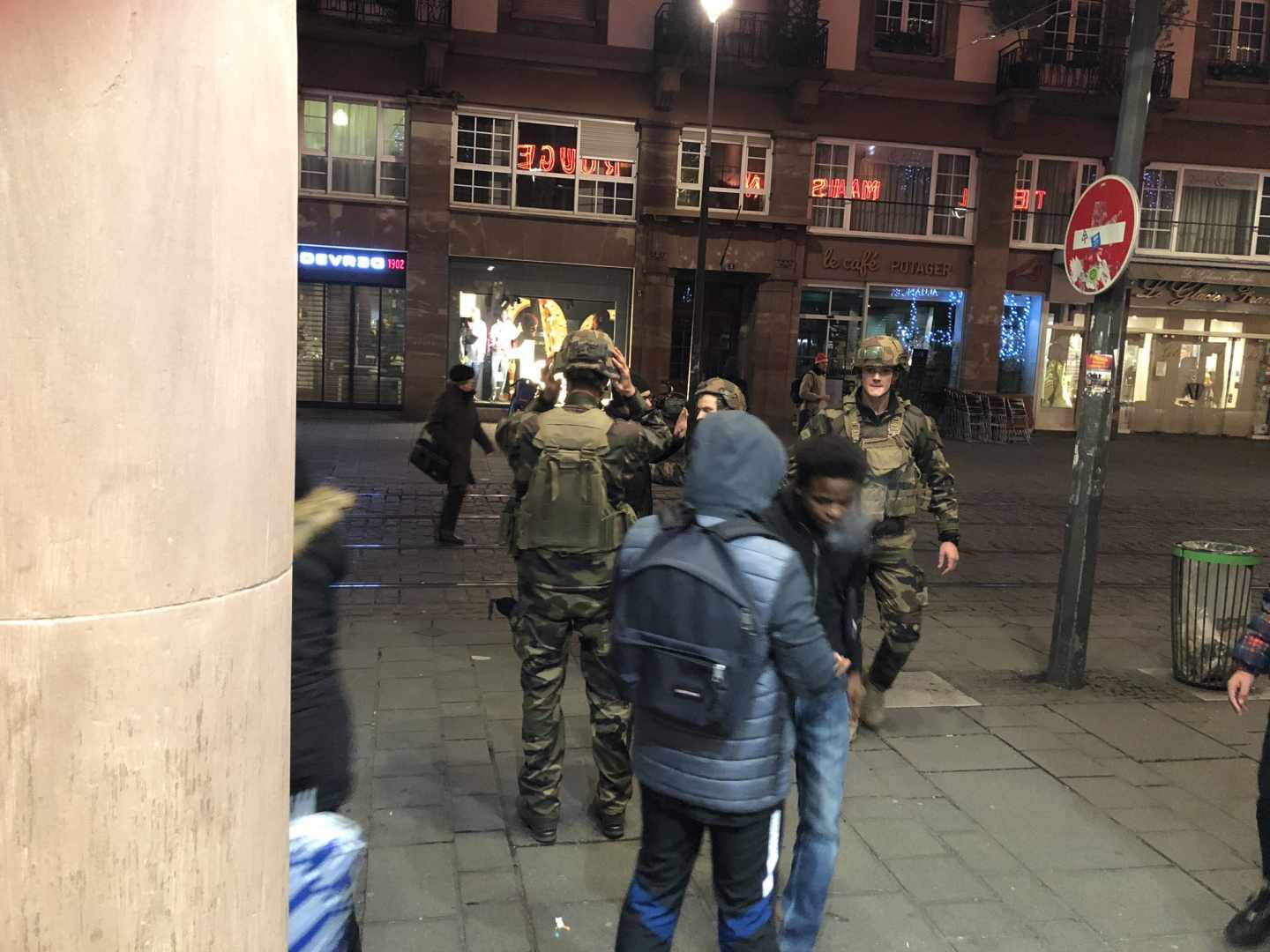 Dos muertos y 14 heridos, último balance provisional tras el tiroteo de Estrasburgo