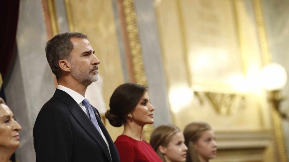 El Rey Felipe VI, junto a la Reina Letizia, en la solemne conmemoración del 40 aniversario de la Constitución.