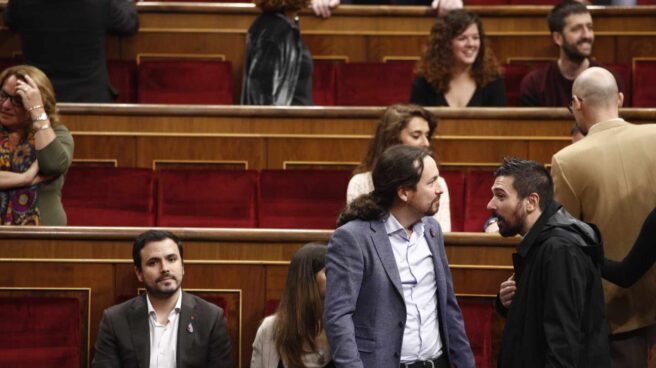 El líder de Podemos, Pablo Iglesias, en el Congreso el acto solemne conmemorativo del 40 aniversario de la Constitución.