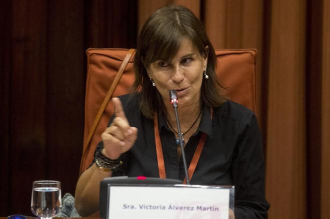 Victoria Álvarez, durante su comparecencia en el Parlamento de Cataluña en junio de 2017.