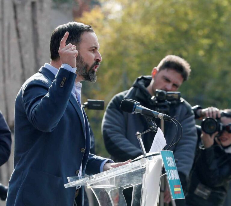 Vox denunciará también al Gobierno si persiste en su "dejación de funciones"