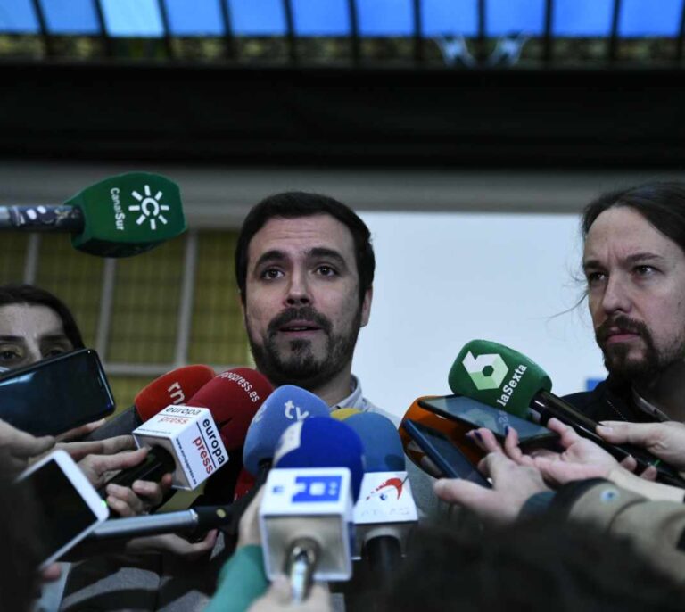IU estudia hoy la expulsión de Llamazares por transfuguismo tras lanzar 'Actúa'