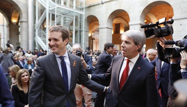 Casado junto a Garrido en un acto en la Comunidad de Madrid el martes de la semana pasada